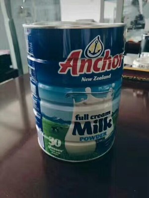 全球五星级酒店御用安佳全脂奶粉 新西兰纯净奶源，香浓脱脂，安心佳品